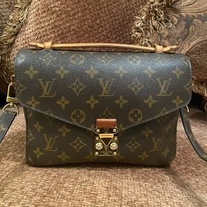 POCHETTE MÉTIS Louis Vuitton bag
